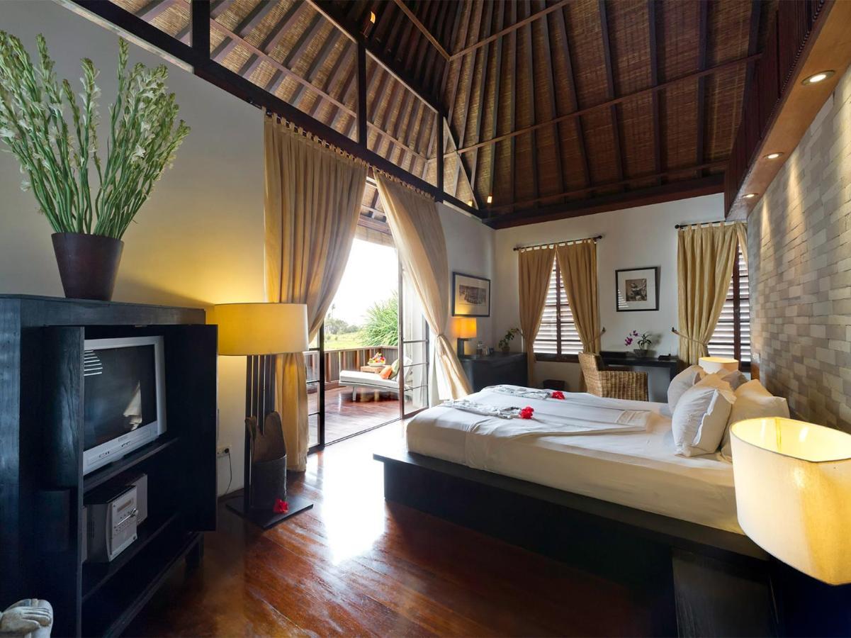 Majapahit Beach Villas By Nakula Ketewel Exterior foto